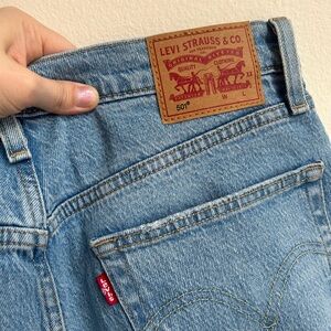 Women’s Levi's Light Blue Denim Jeans
